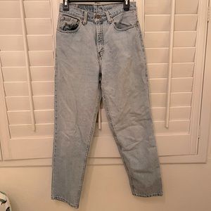 Vintage Levi’s High Waisted Jeans